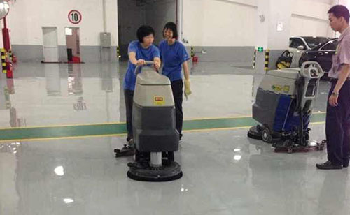 使用深圳洗地机,开启快乐清洁的新模式 深圳洗地机
